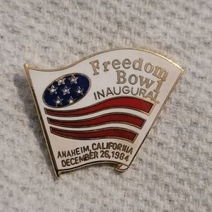 Freedom Bowl 1984 Inaugural Pin